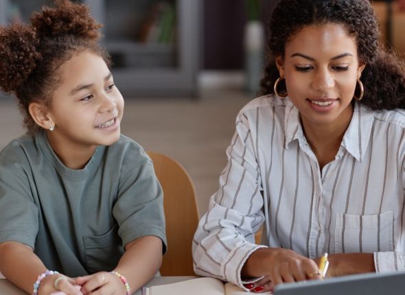 Advantages of Face-to-Face Tutoring with Apex Academic Centre